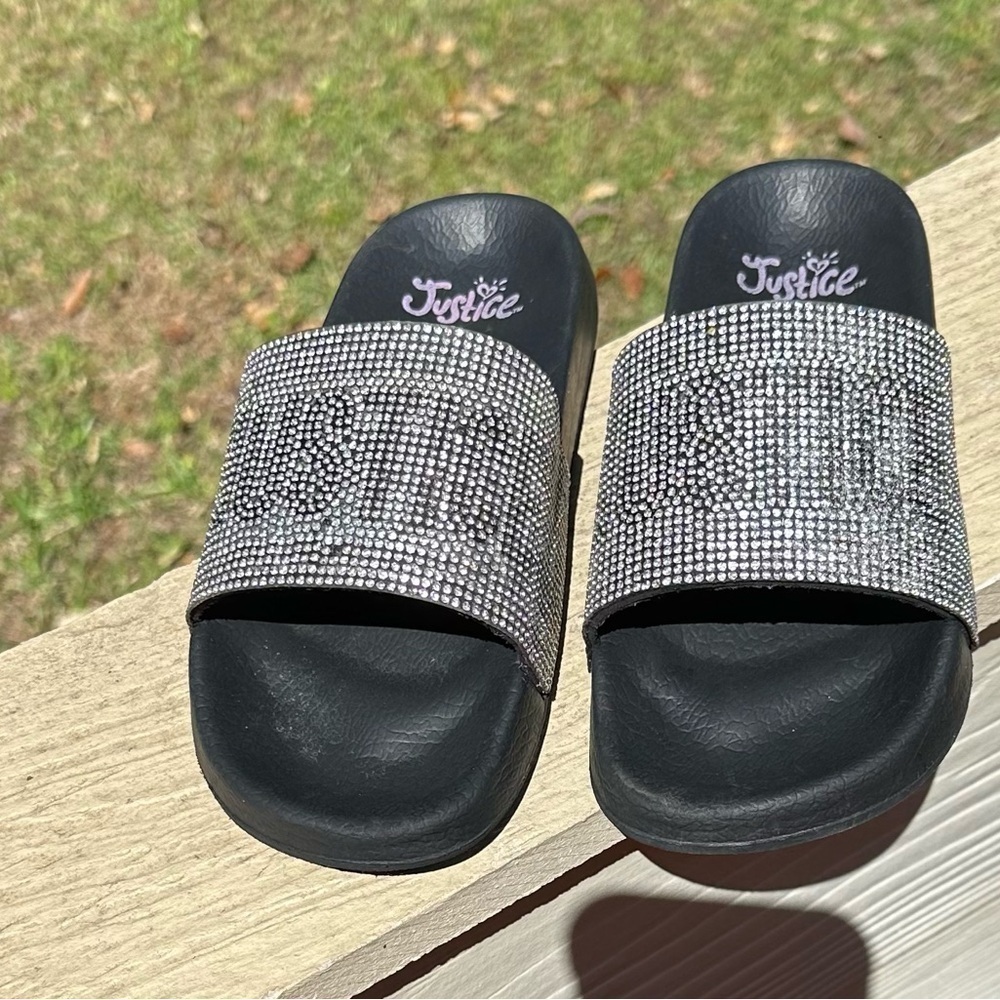 Justice Rhinestone Slide Sandal Size 3 Black with Silver Rhinestones Good shape